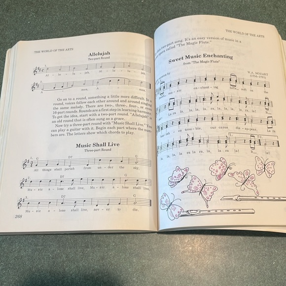 Vintage Worlds To Explore Handbook for Brownie and Junior Girl Scouts - Picture 12 of 16